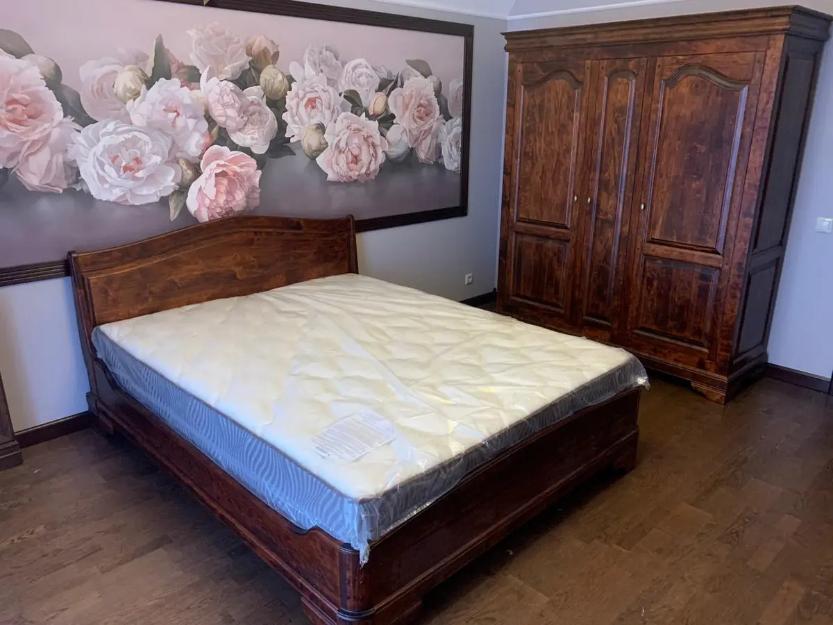 Кровать из дерева Луи Филипп ОВ 03 1200х2000