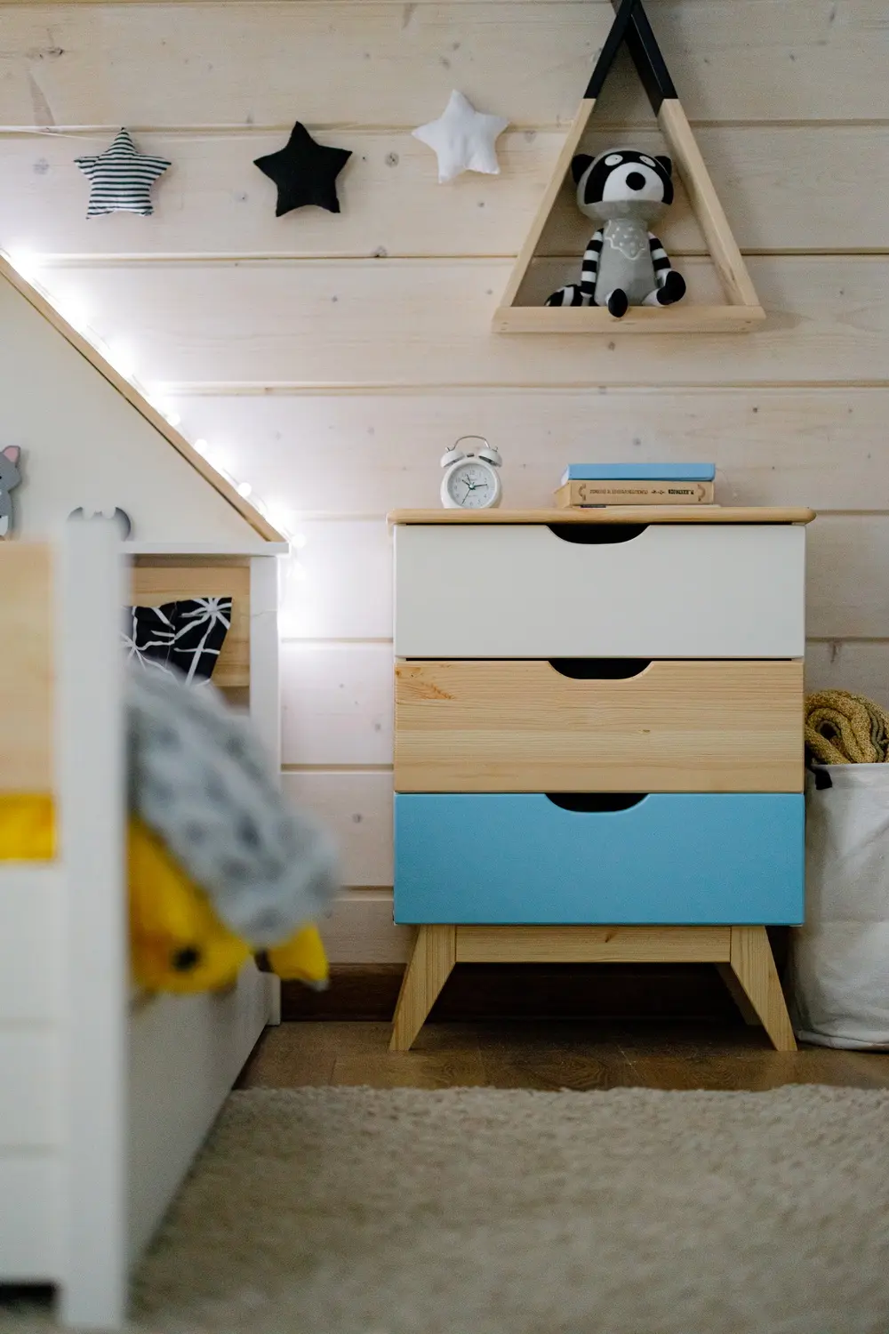 Полка треугольная ТК №3