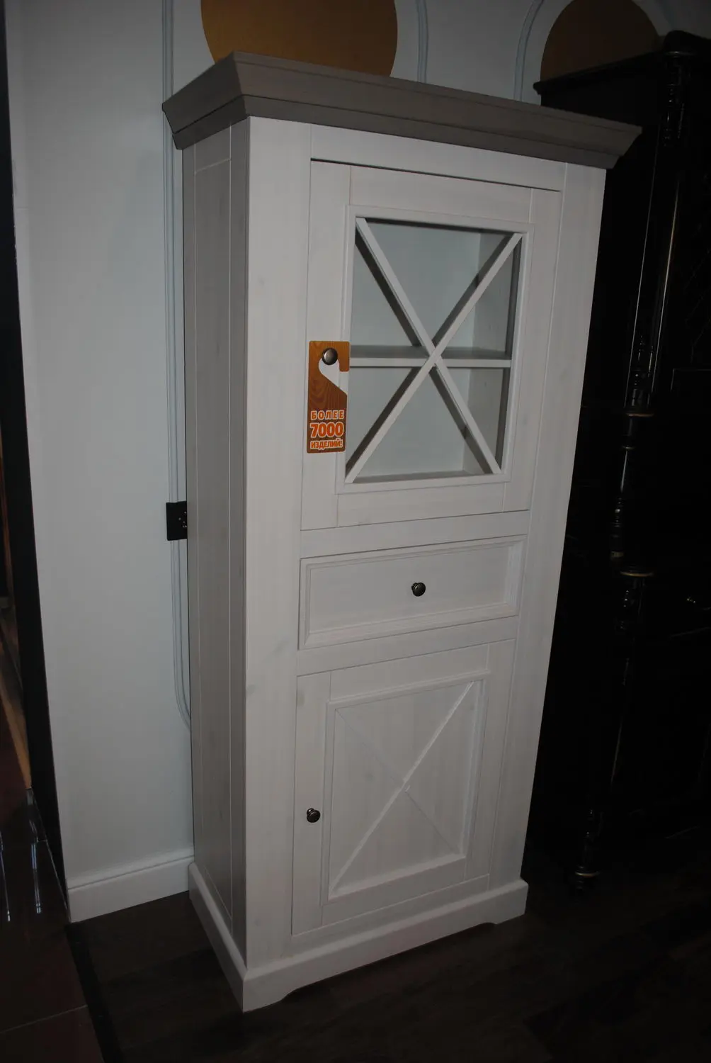 Шкаф Форест для посуды низкий 2-дверный с 1 ящиком белый воск/серый