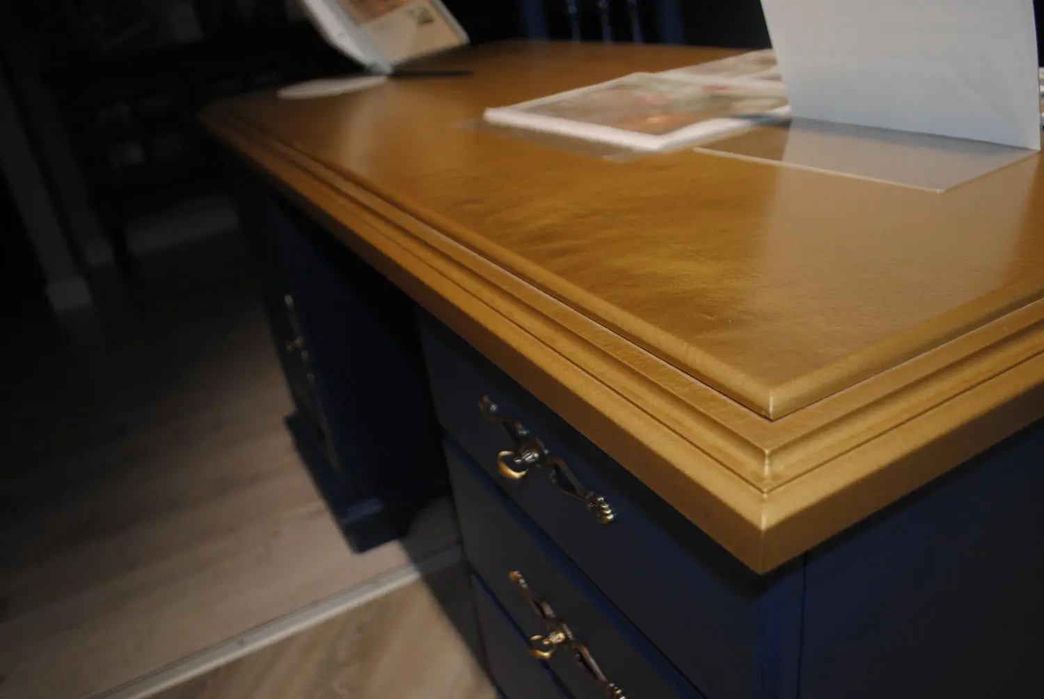 Стол Брусно кабинетный 2-тумбовый 6.3.02