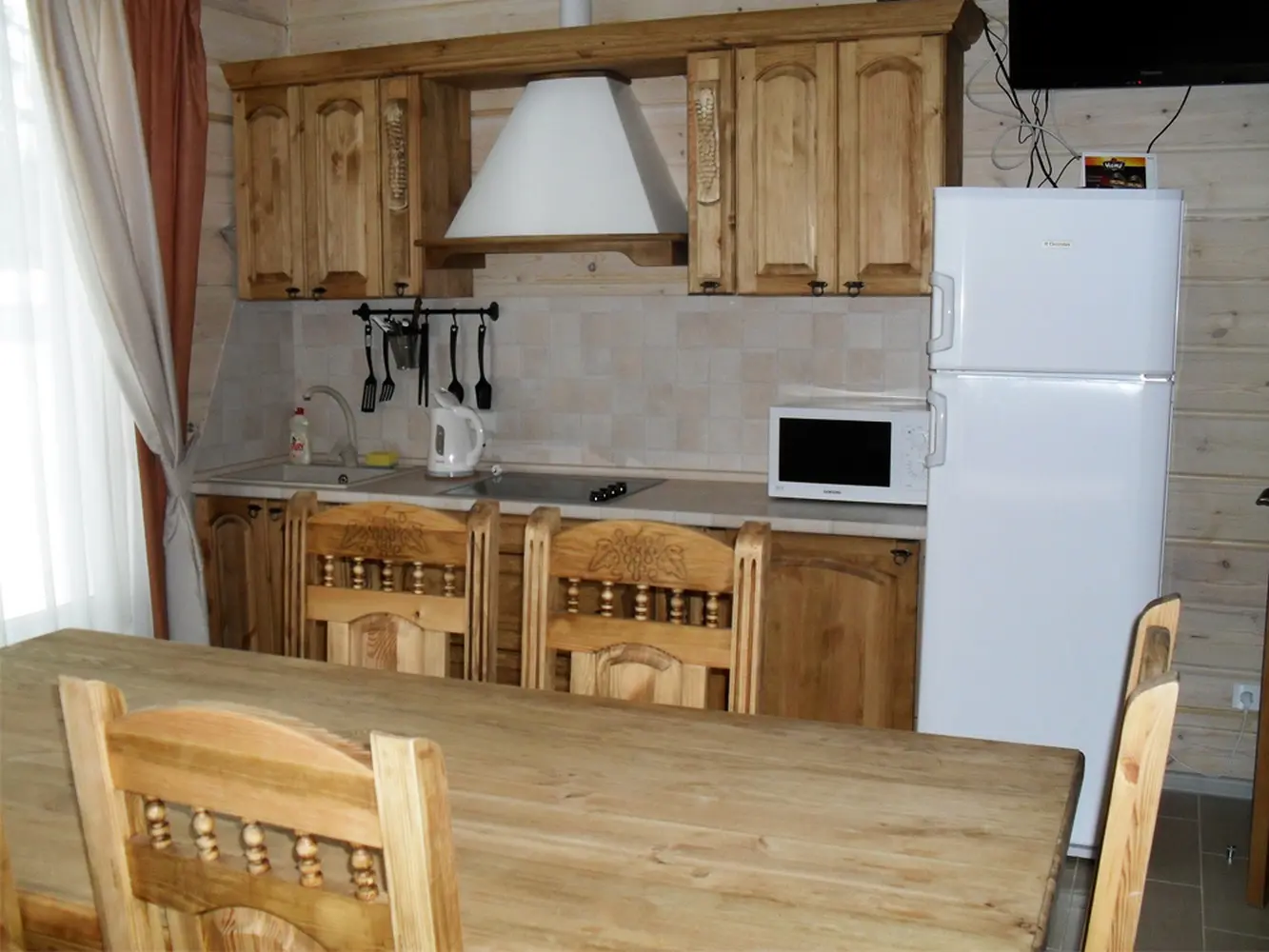 Стол Викинг обеденный 140*80 (бейц старение)