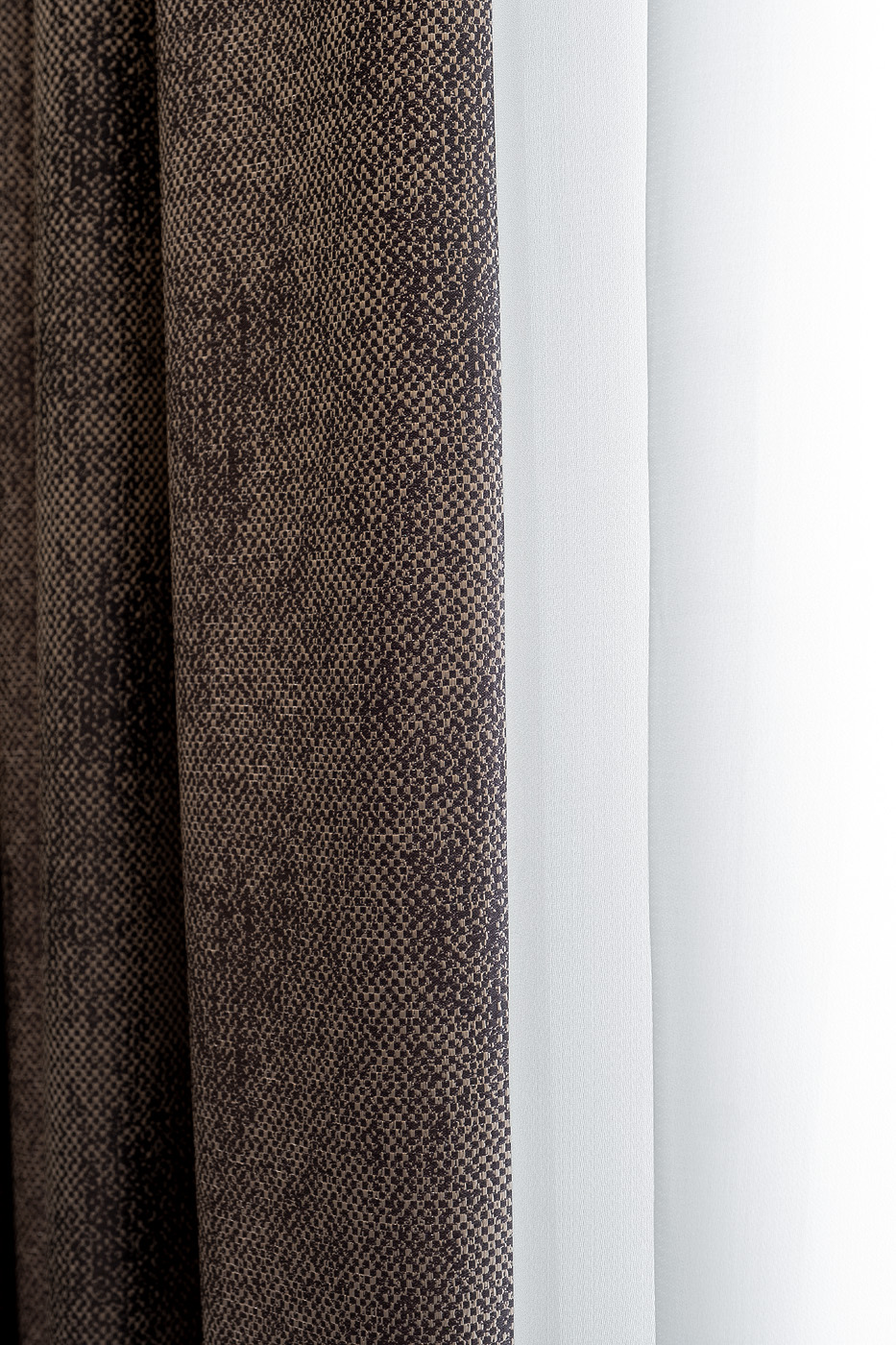 121GD-00002 Портьера FIJI коричневая