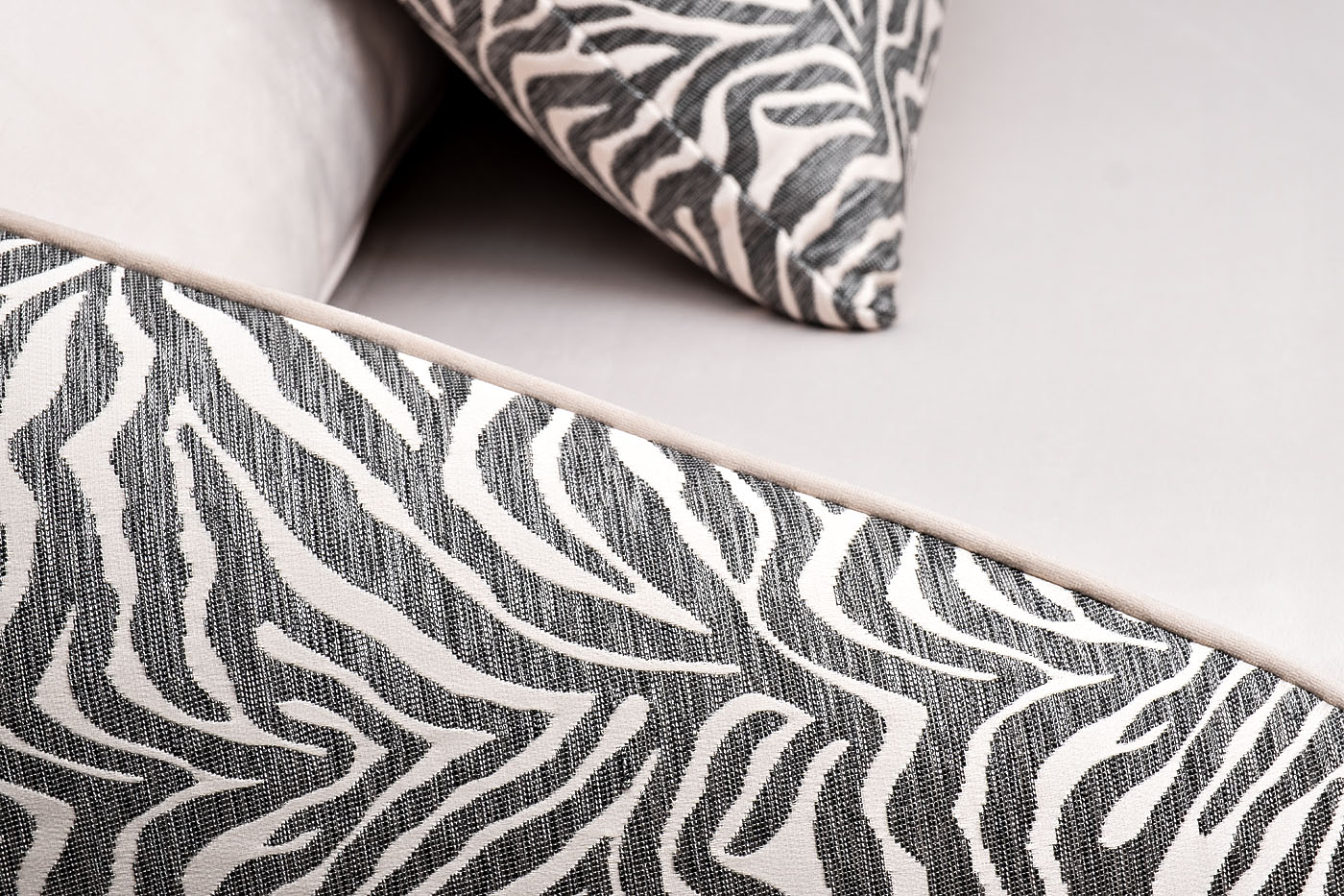 Диван Palazzo 240М трехместный раскладной, бежевый/принт Colt002+Ana Beg 2