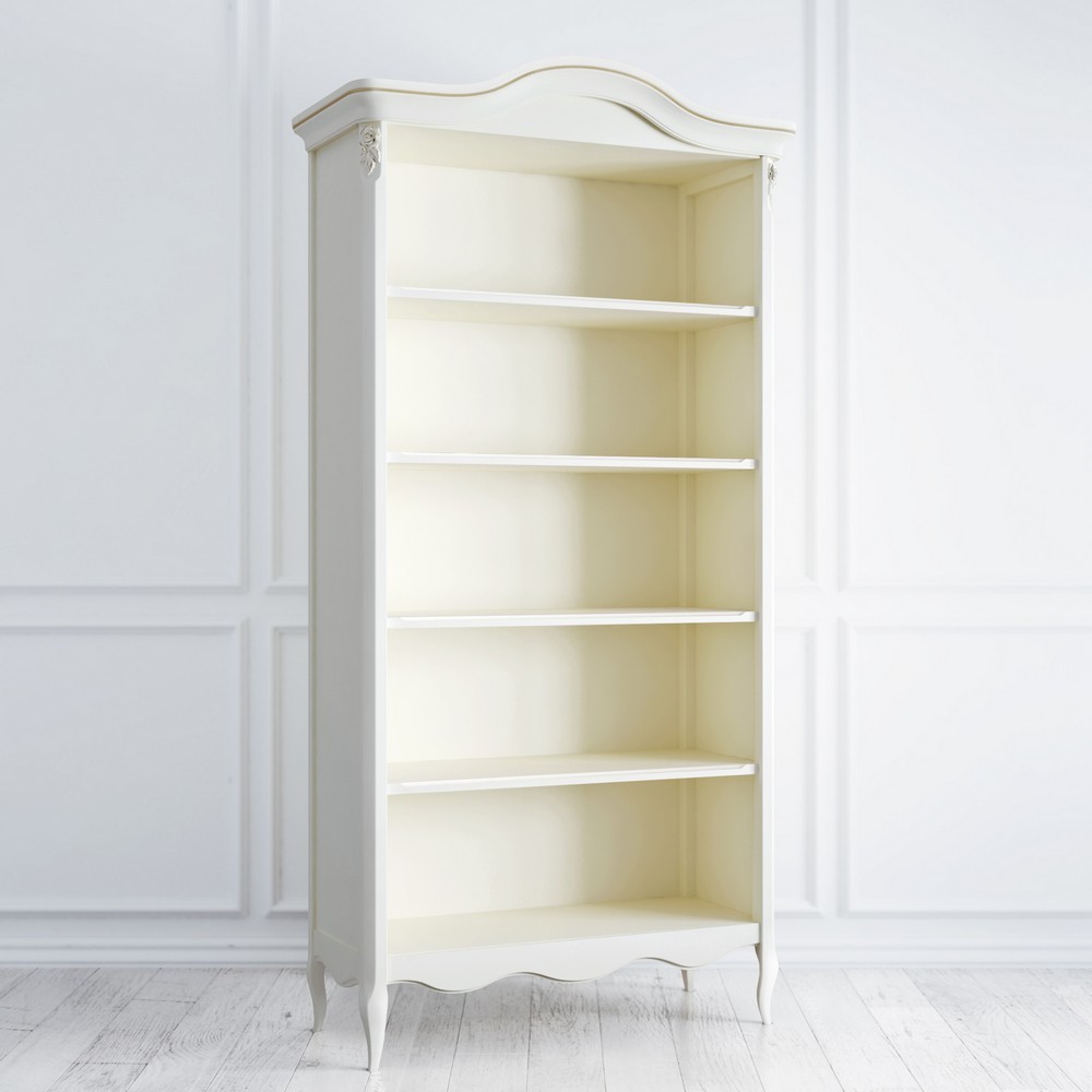 Книжный шкаф