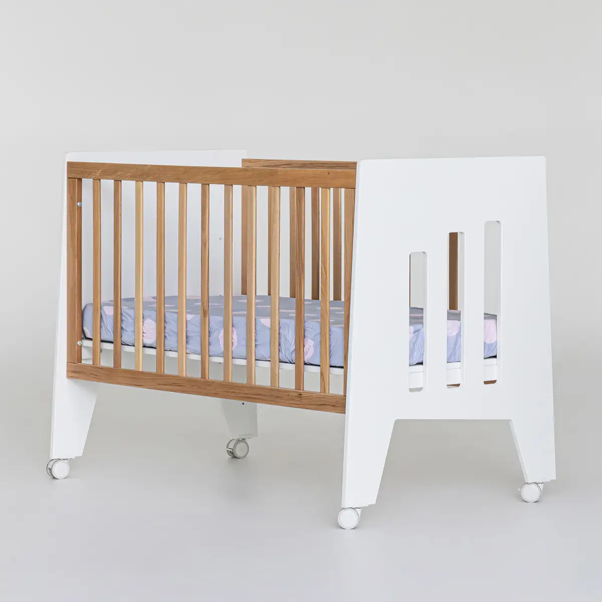 Кроватка-стол Mia НИК 6 б/д